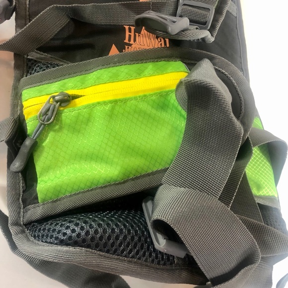 HUWAIJIANFENG Outdoor Cycling Backpack - Picture 5 of 6